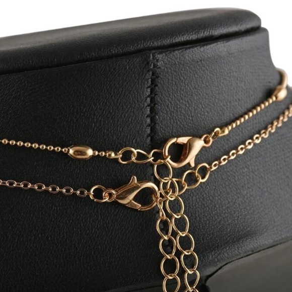 DELICATE LAYERED HEART CHOKER NECKLACE - Picture 5 of 7